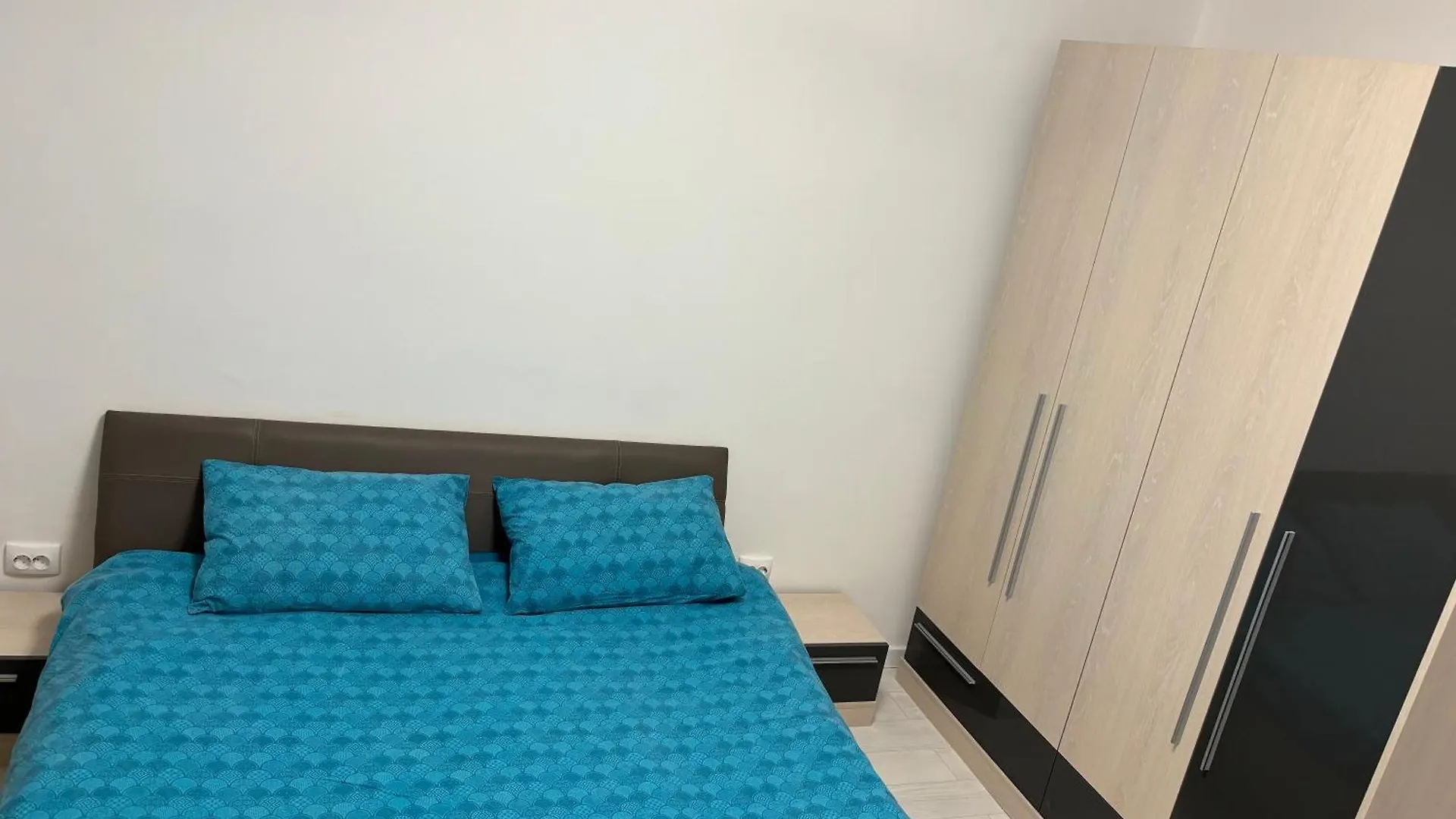 3 Camere Decomandat Bucharest Apartment