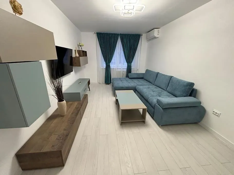 3 Camere Decomandat Bucharest Apartment